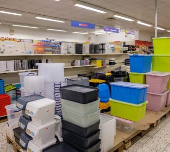 Plastik-Transportboxen und Aufbewahrungsbehälter