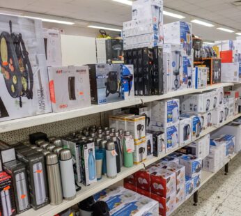 Elektronikartikel und Haushaltsgeräte