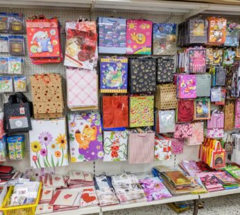 Geschenktüten und Grußkarten in großer Auswahl